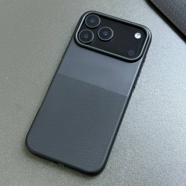 Wholesale Luxury 3 D Dots Pattern Soft TPU Fabric Inner Lining Droop-proof Mobile Phone Case for Iphone 15 Pro Max All Series